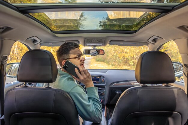 Разбор задней декоративной панели или обшивки